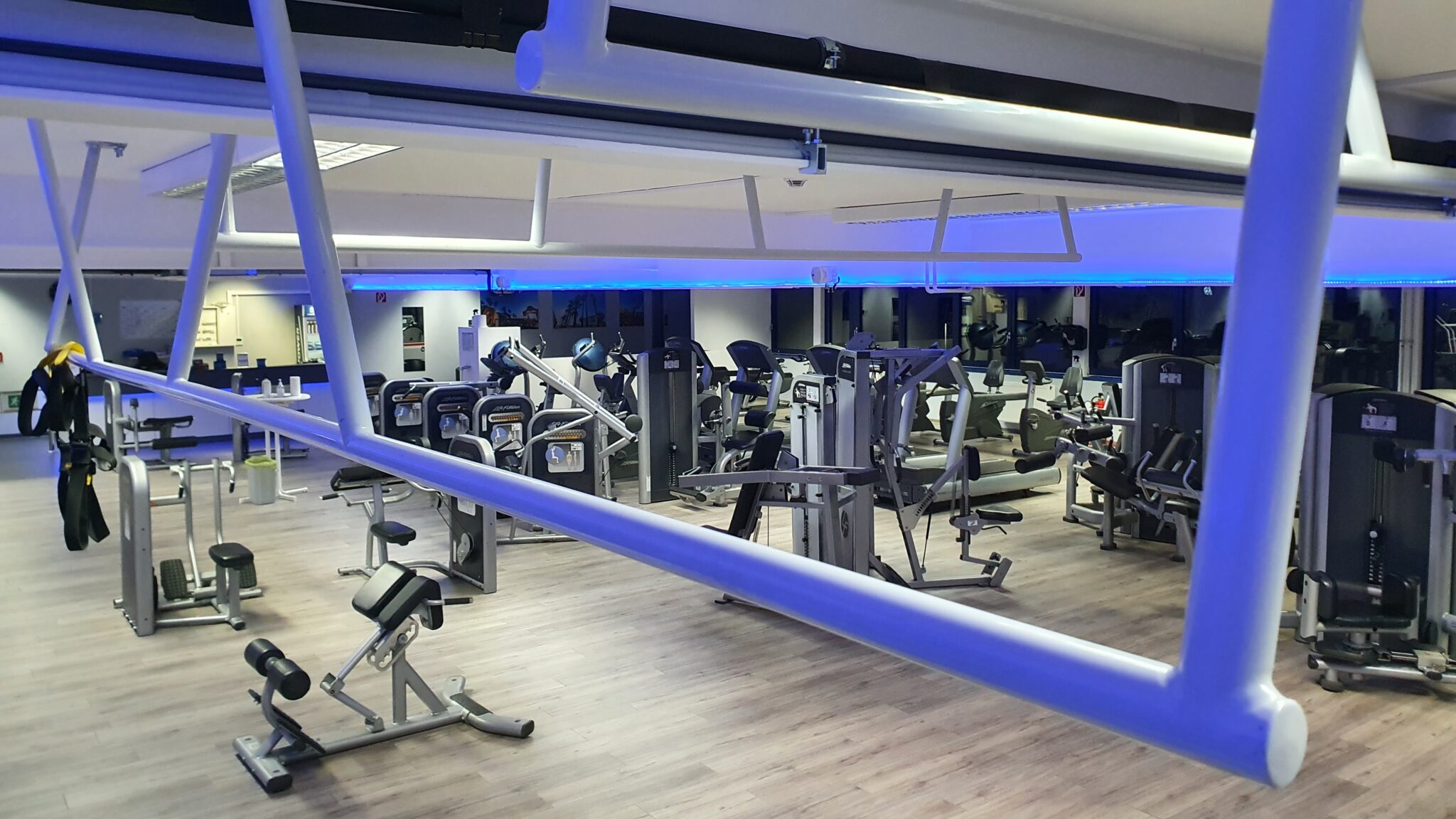 Moderne Ausstattung Fitnessstudio Mühlheim Top Trainingsgeräte